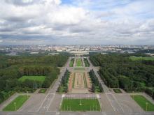 ������������� ������� 300 ���� ������ �� �������� ���������� ��������� �����